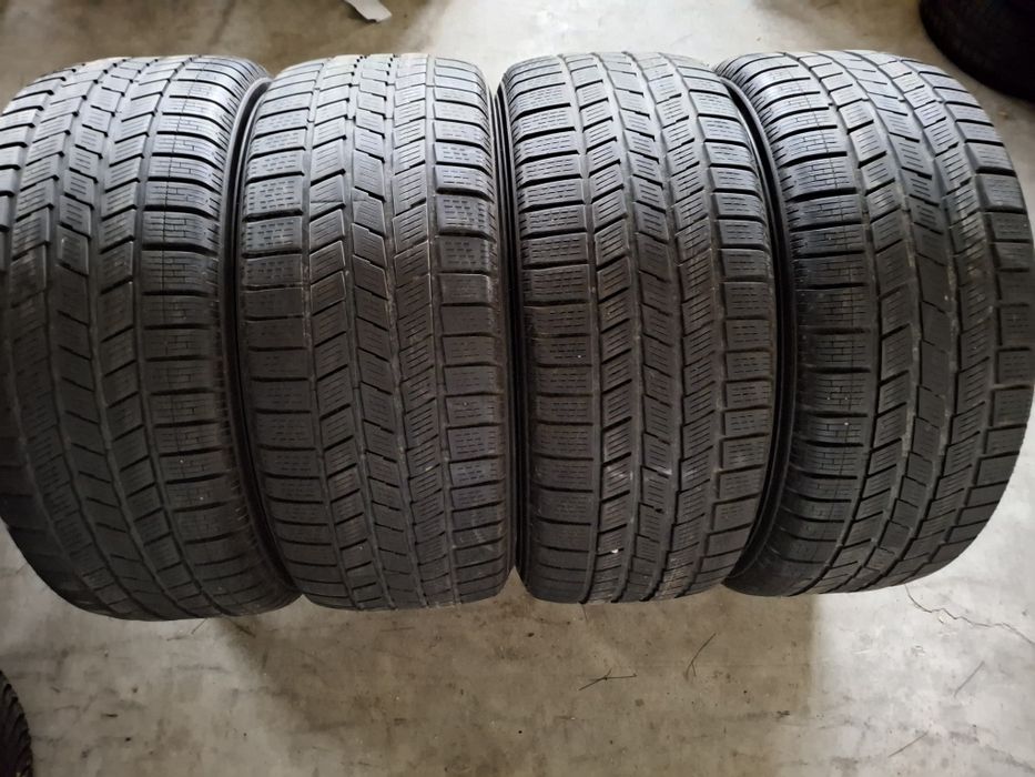 4 Anvelope de iarnă 255 55 r18 Pirelli