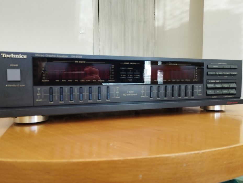 Еквалайзер Technics SH-8058