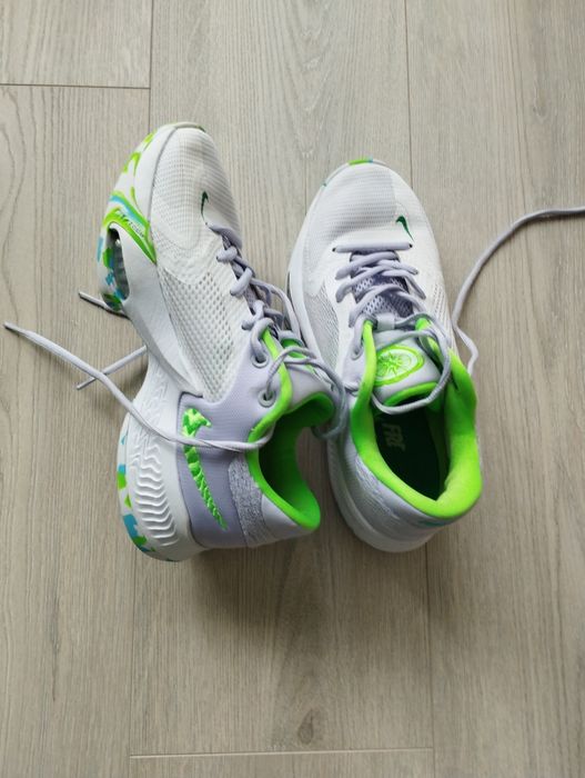 Adidași  Nike baschet