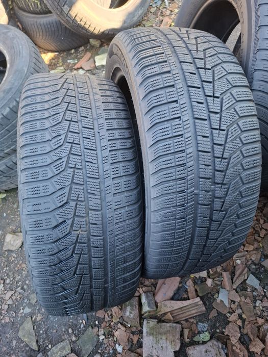 Vand 2 anvelope 235 50 19 hankook de iarna bune dot 2020