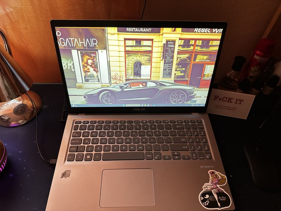 Laptop ASUS VivoBook