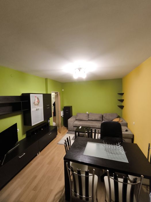 Дава се под наем Двустаен апартамент в София, Надежда 1 - 60 кв.м за 518.67 € - Снимка #1