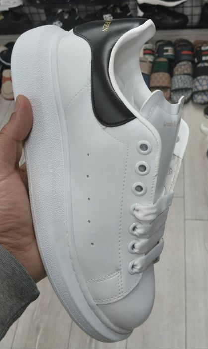 Adidasi barbati Alexander Mcqueen