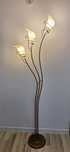 Lampadar de podea