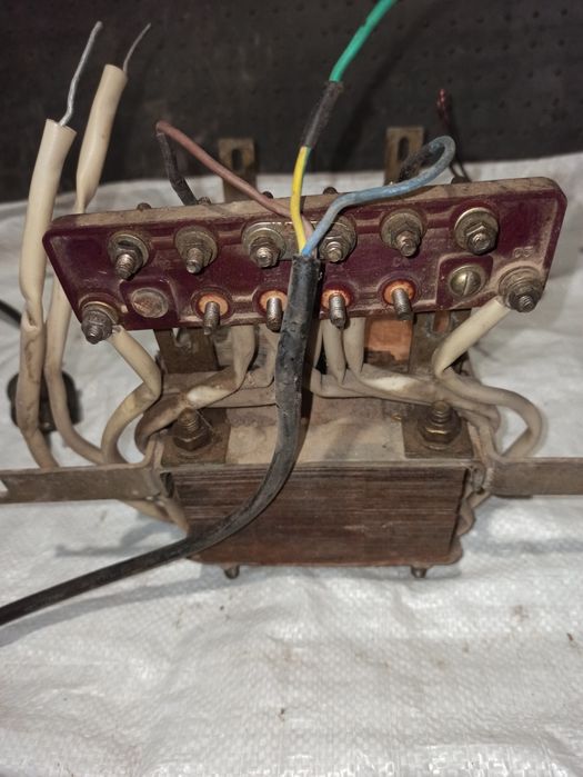 Трансформатор для зарядки