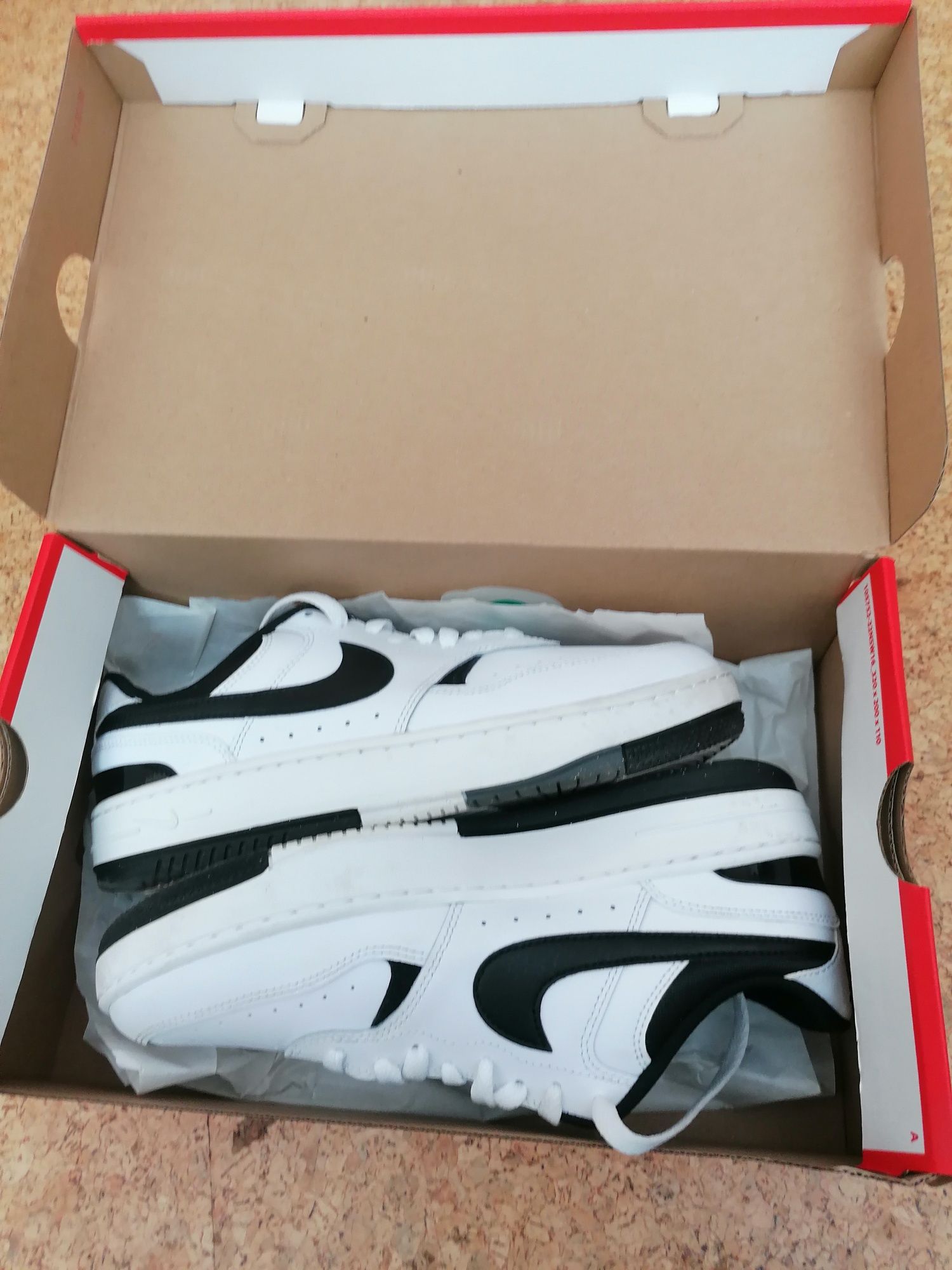 Nike, 40 номер, като нови