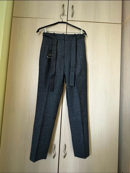 Pantaloni de stofa Massimo Dutti