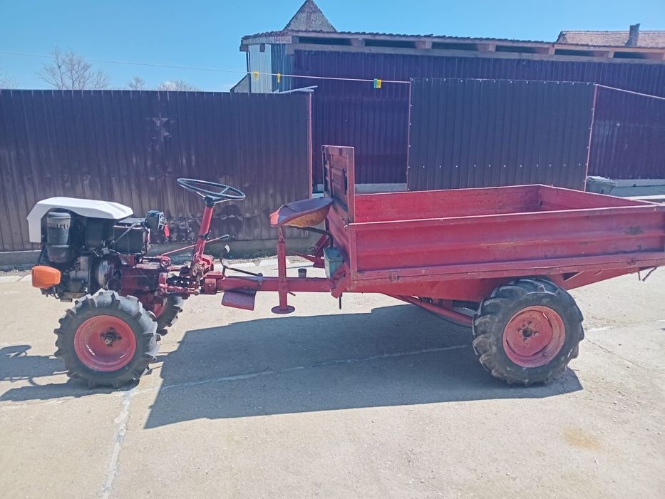 Vand motocultor cu remorca 4×4 diese    l