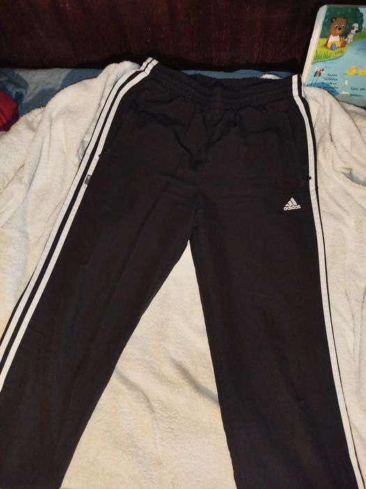 Оригинален анцунг adidas чисто нов