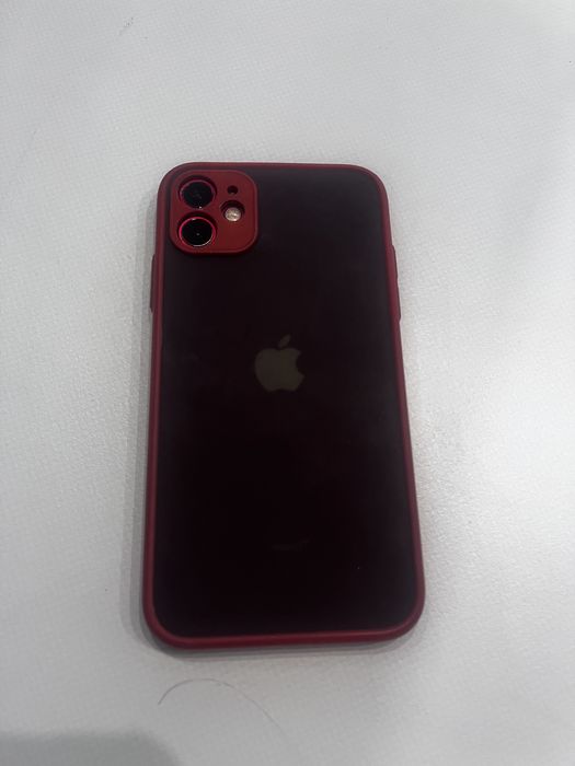 IPhone 11 , 64 GB