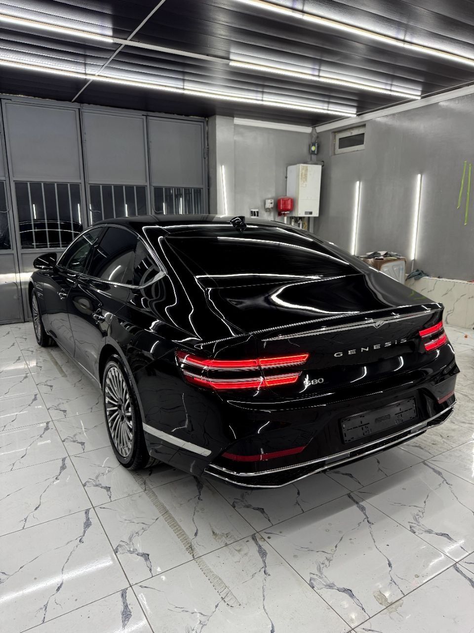 Genesis g80 Ev 2022 (restayling 2024)