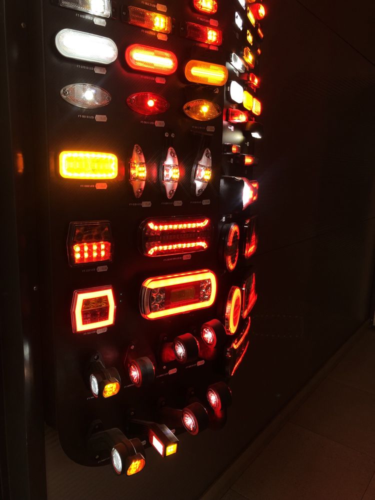 Lămpa led pentru remorca,lampi led,remorca,brand friston,de calitate