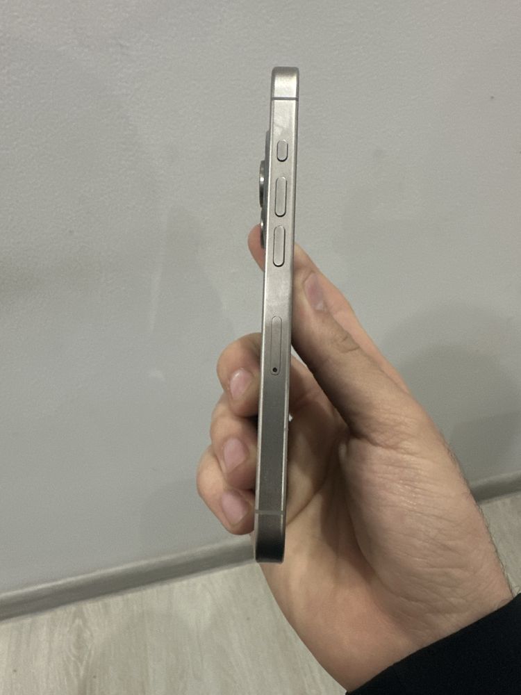 Iphone 15 pro идеал