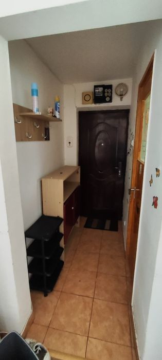 Închiriez apartament cu 3 camere zona vest General Eremia Grigorescu
