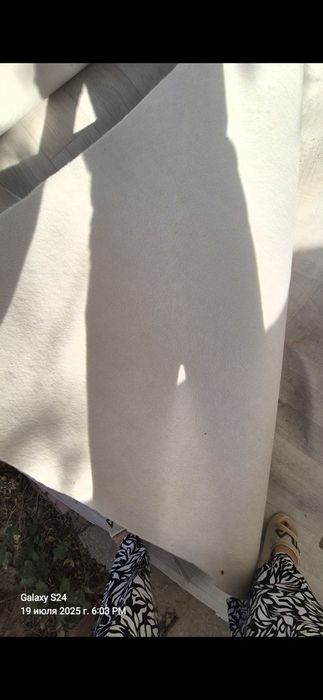 Линолеум сатылады 
2,40×3,35 250 мын
3,65×1,70 200