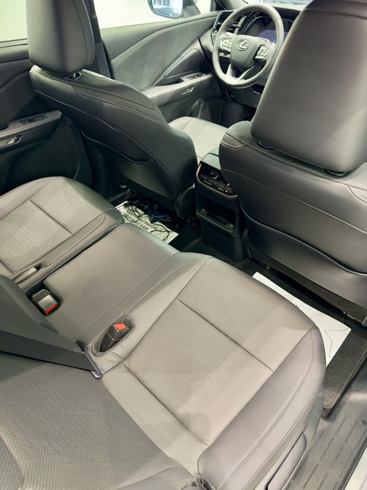 Lexus TX350 Premium (Srochno)