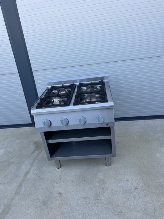 Aragaz - masina de gatit - 4 arzatoare - Stalgast Polonia - linia 700