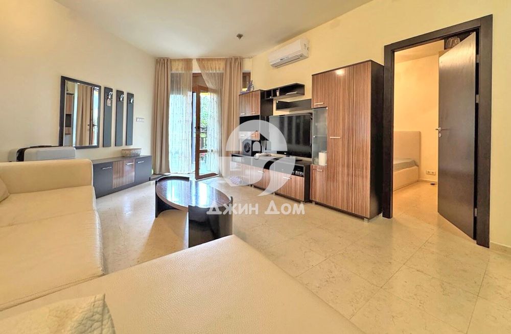 Продава се Двустаен апартамент в Свети Влас - 83 кв.м за 1507 €/кв.м - Снимка #3