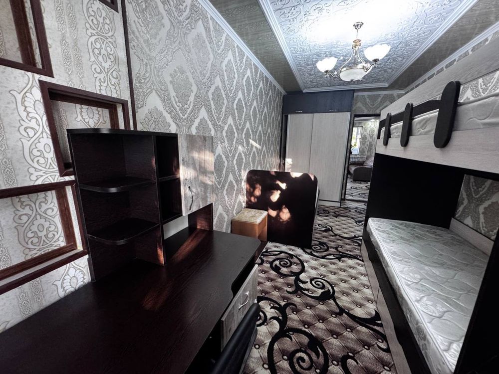 Срочно продается 2х ком.кв 8м.район