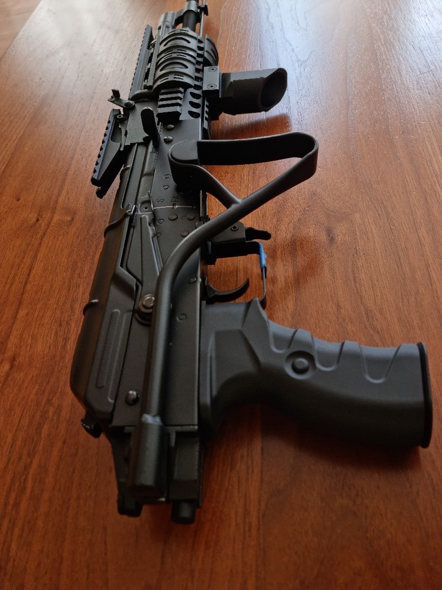 Airsoft Cyma Ak47