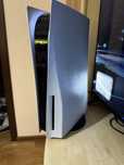 Vand PS 5    1 T stocare si 2 manete