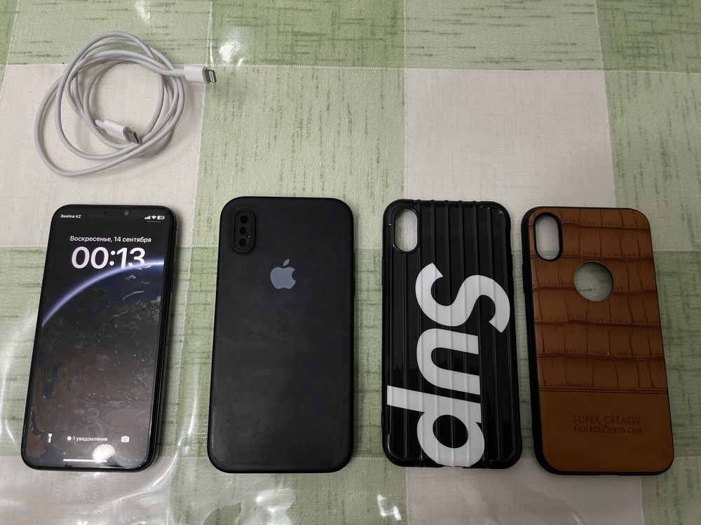 iPhone X,в хорошем состояние