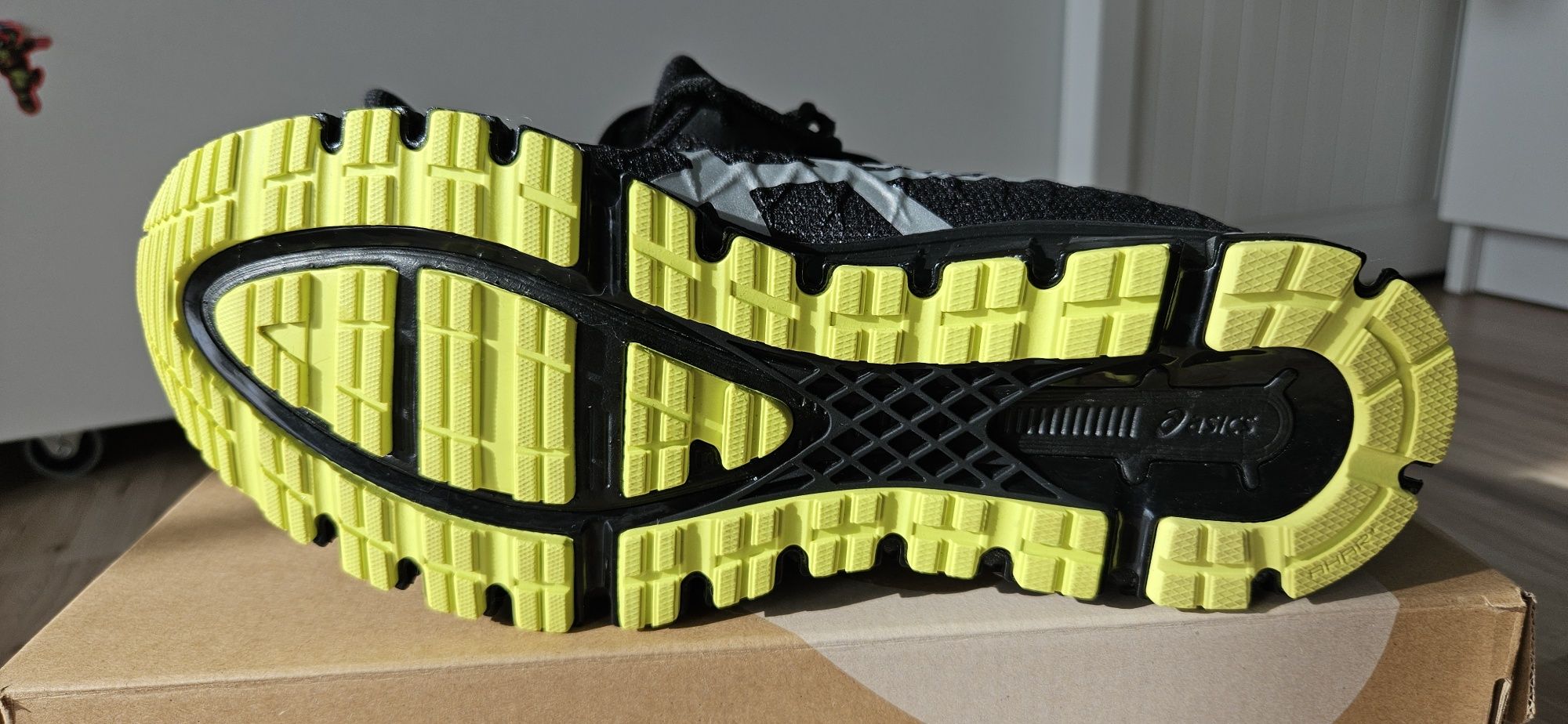 Маратонки Asics Gel Quantum 180-4, EU42, 26,5см.