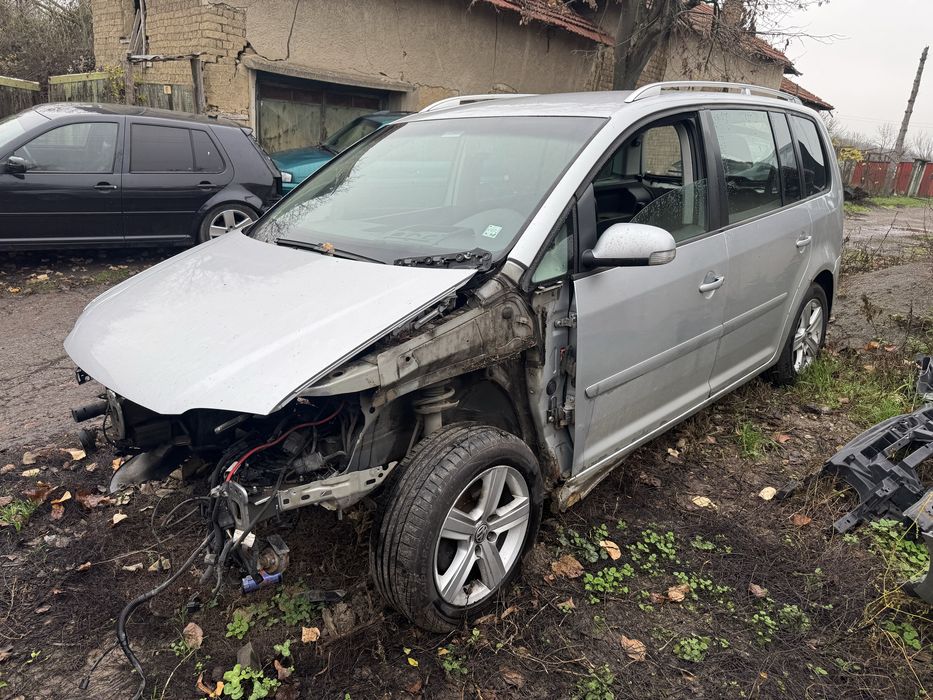 Vw Touran 2.0 TDI 140 на части