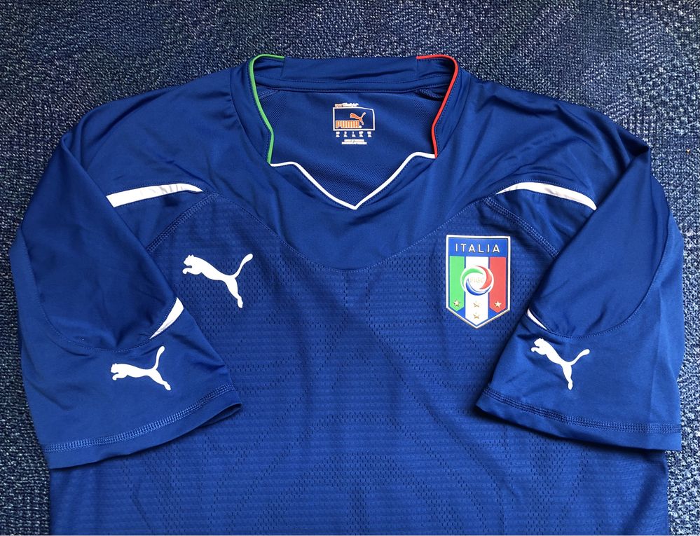 Puma Italy Home Jersey  2010-11 ОРИГИНАЛНА футболна фланелка - р. M-L