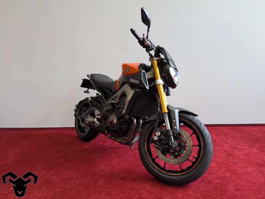 Yamaha MT-09 ABS | CAPRA Motors
