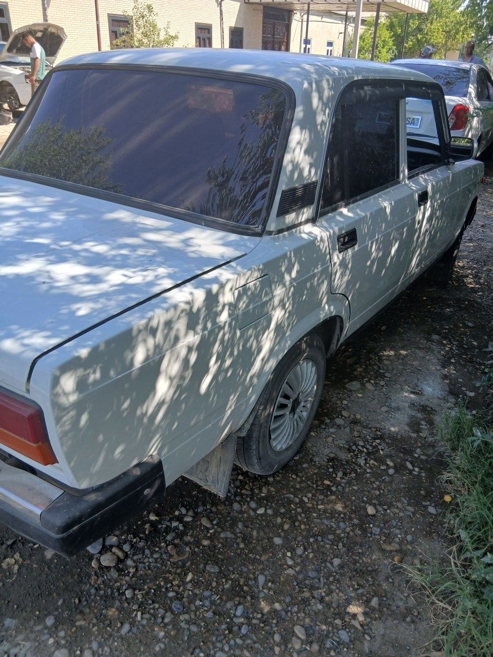 Vaz 2107 sotuvda