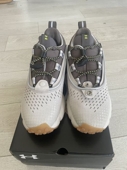 Under armour hovr summit dlt 99