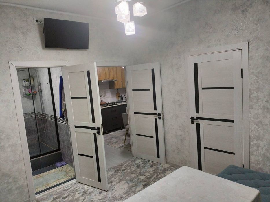 Продаётся квартира 1/5/9 навастройка Богишамол орр Сампи карзинка