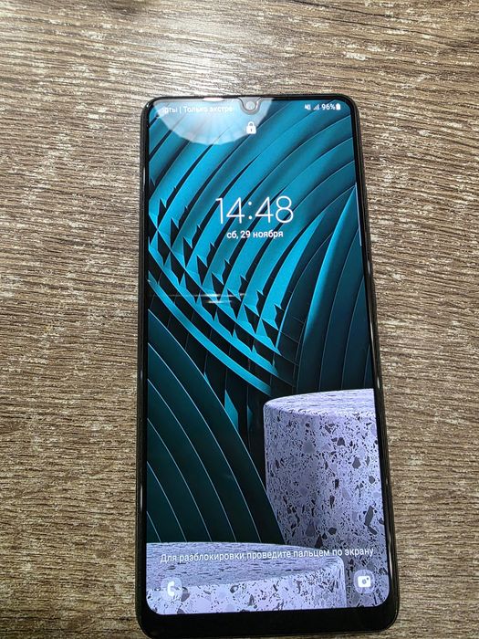 Самсунг А 32 в отличном состоянии