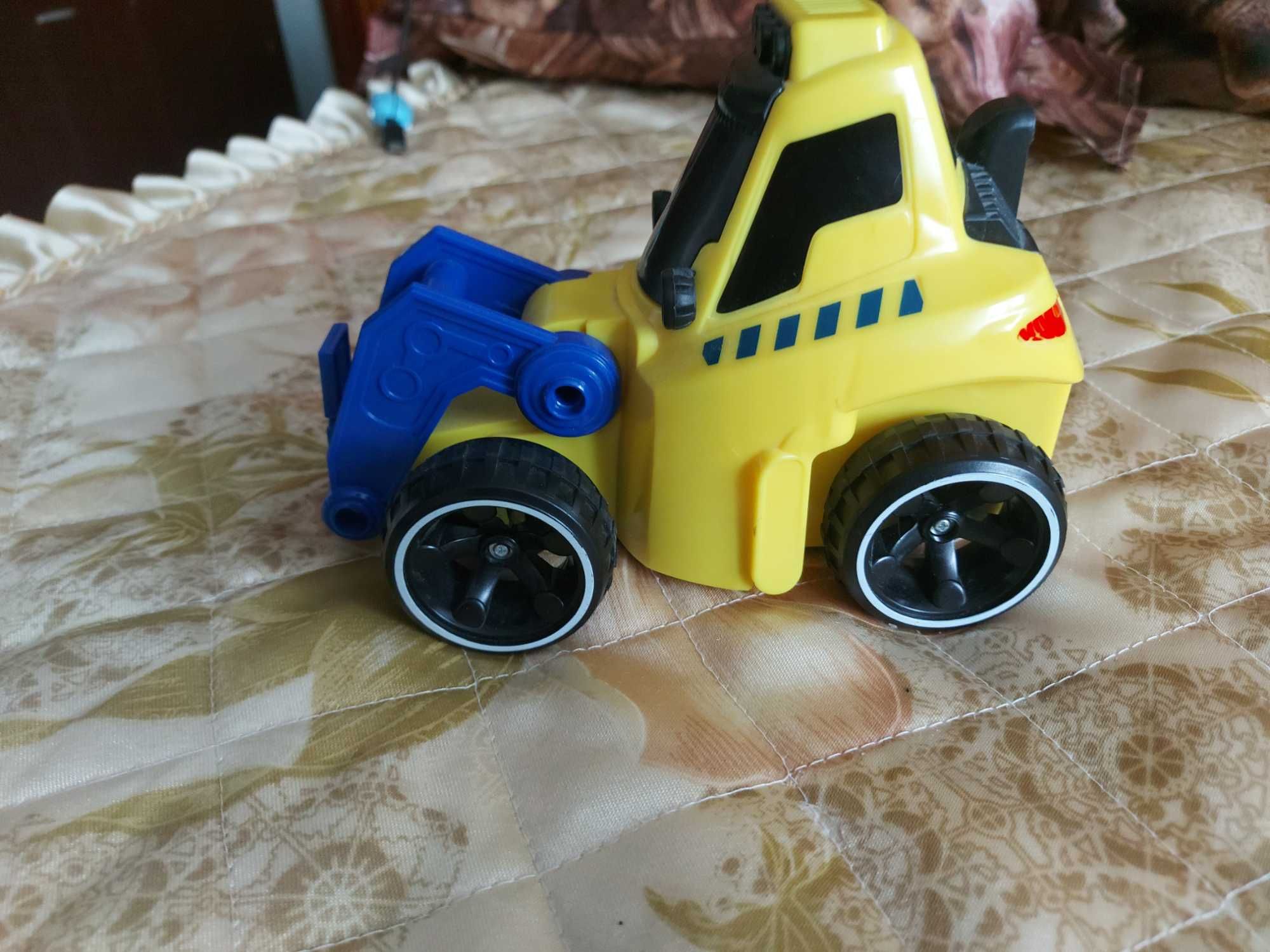 Детско колички и камиони