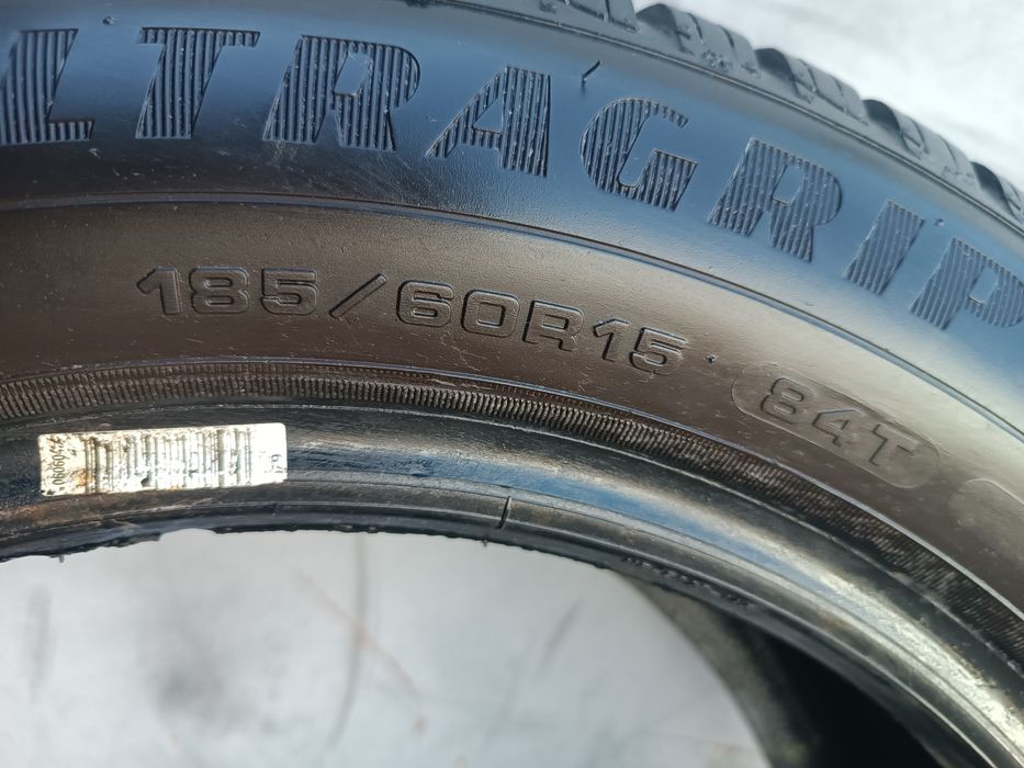 185/60/15 Goodyear