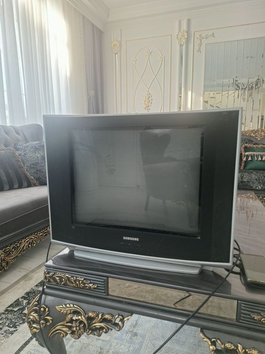 Телевизор Samsung бу