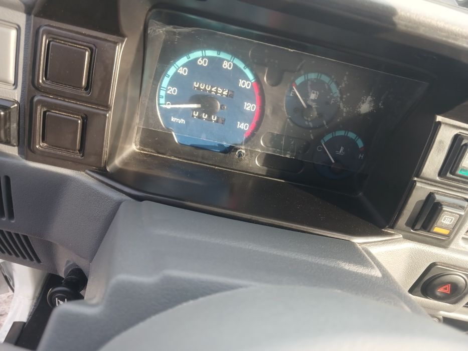 Damas 2025 yil masla Damas sotiladi.