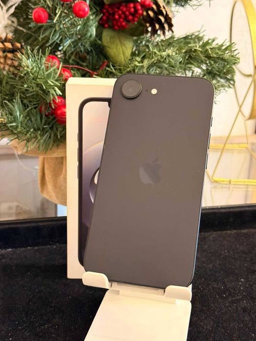 Iphone 16 E de 128 Gb/ 100% Baterie/ IMPECABIL!!!