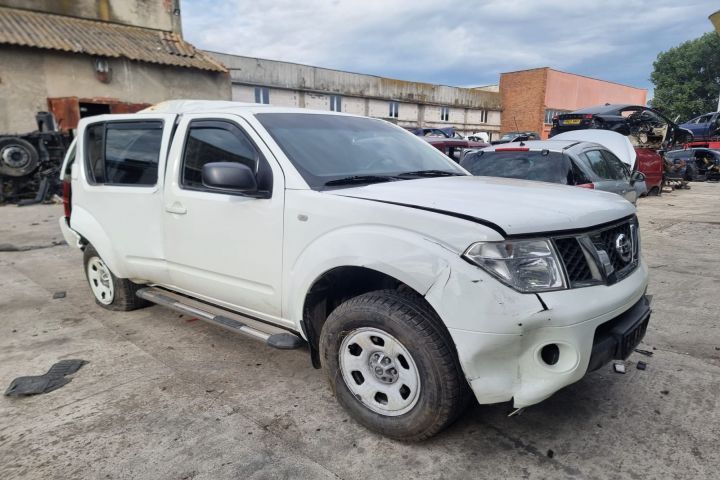 Consola bord Nissan Pathfinder R51 [2004 - 2010] 2.5 dci YD25DDti