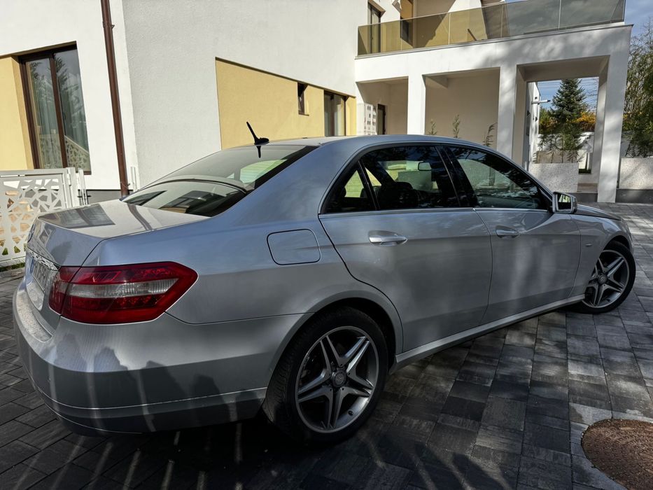 Mercedes Benz E class w212 E220 2010  Euro 5