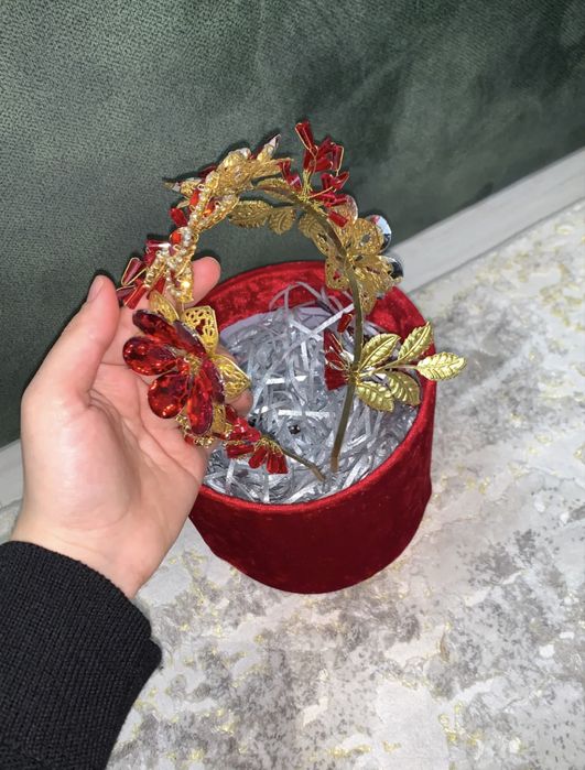 Kelinlar uchun diadema