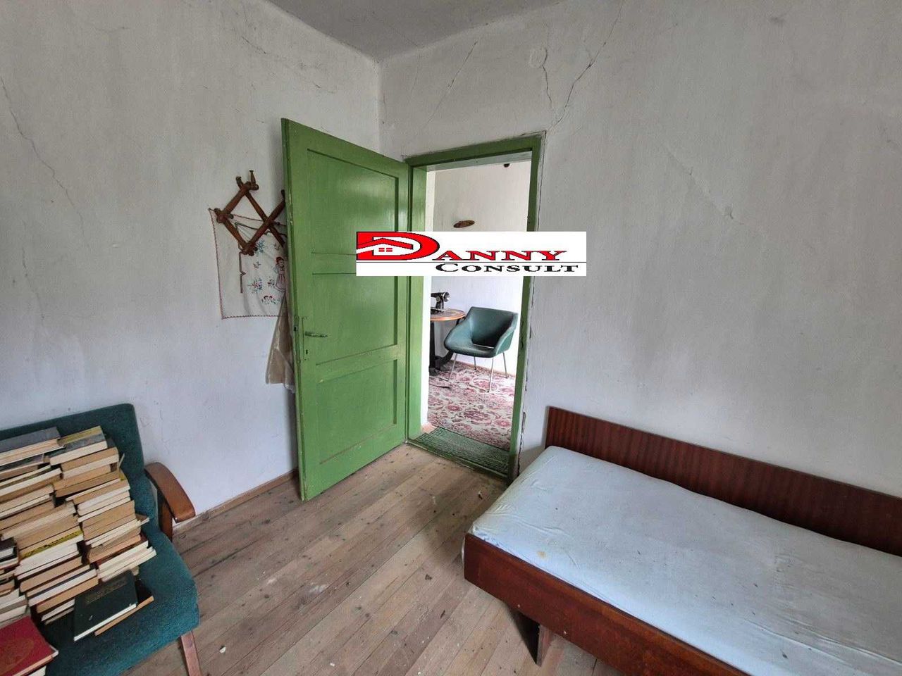 Продава се Къща в с. Михалци, Област Велико Търново - 90 кв.м за 198 €/кв.м - Снимка #2