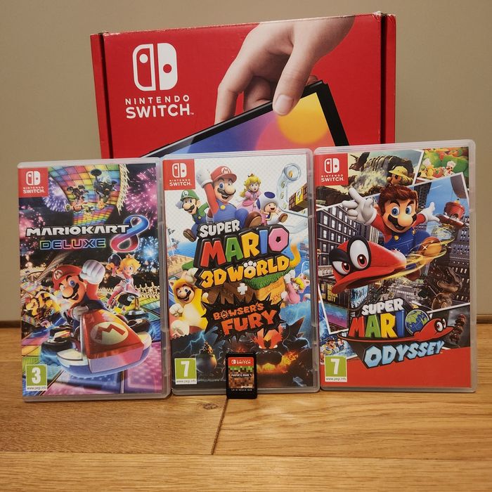 Nintendo switch oled model cu aceste acesorii negociabile
