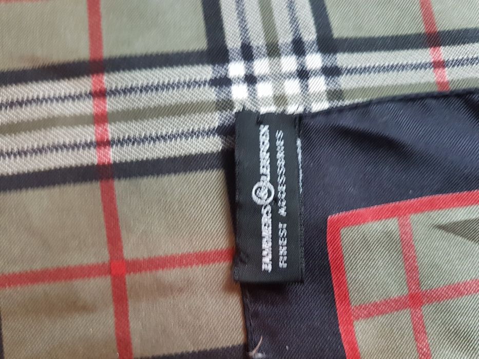 Копринени фишу на известен бранд Jammers & Leufgen