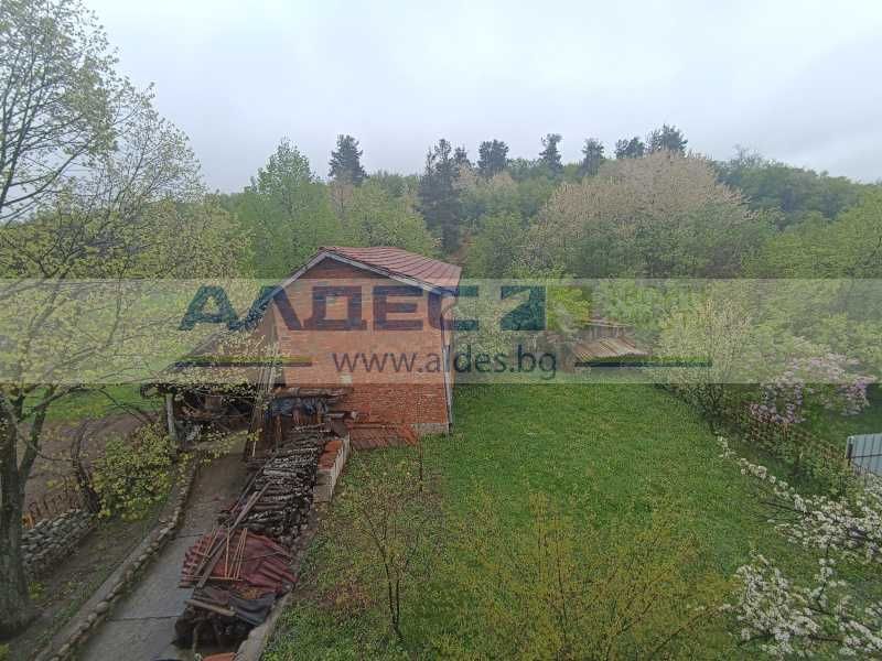 Продават се две къщи в с. Драгушиново до Самоков!