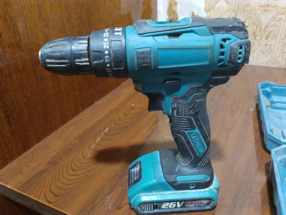 Продам шуруповёрт BIYOTI