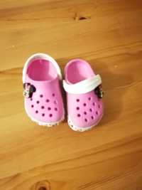 Papuci de vara Marca Crocs 19/20 bebelusi