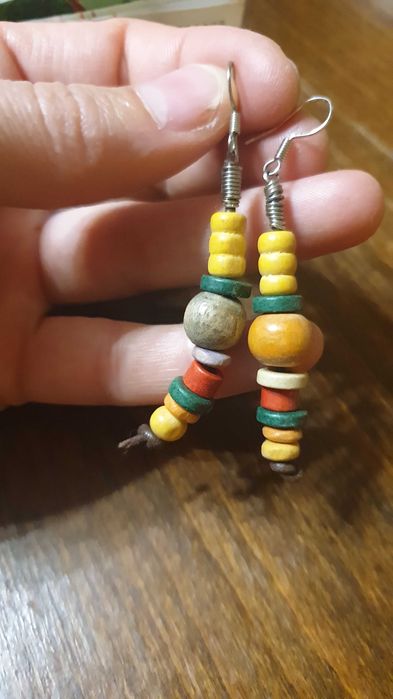 Ръчно правени обеци