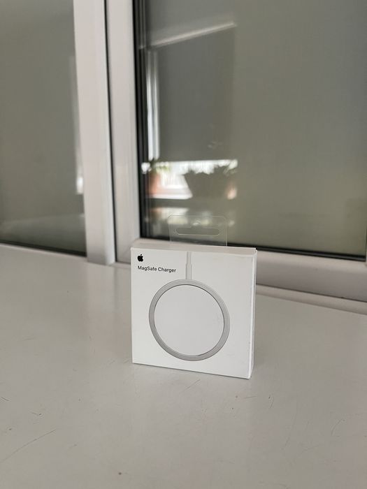 Apple magsafe charger, putin folosit, functional